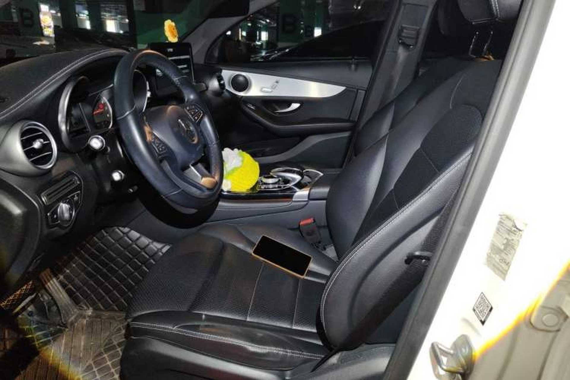 Used Mercedes-Benz GLC Coupe 2019 GLC 200 4MATIC Coupe SUV Left Front Seat