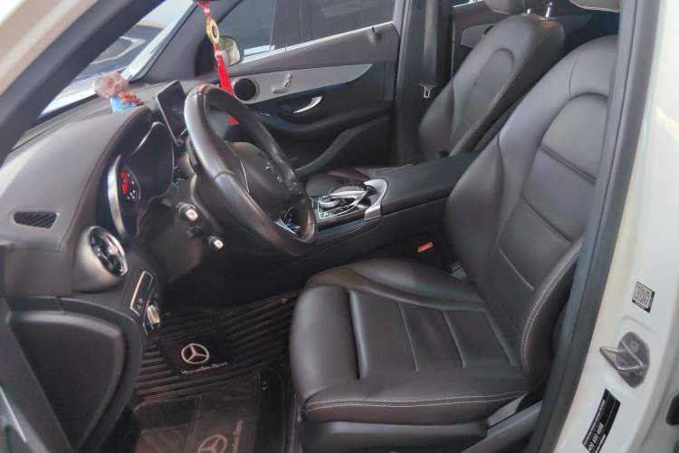 Used Mercedes-Benz GLC Coupe 2019 Facelift GLC 200 4MATIC Coupe SUV Left Front Seat