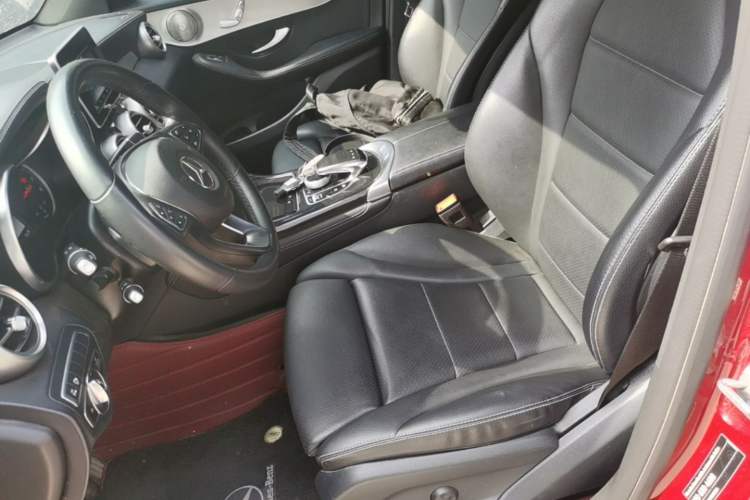 Used Mercedes-Benz GLC Coupe 2019 Facelift GLC 200 4MATIC Coupe SUV Left Front Seat