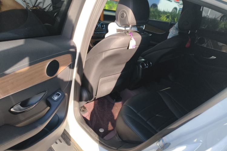 Used Mercedes-Benz GLC Coupe 2019 GLC 260 4MATIC Coupe SUV Left Rear Seat
