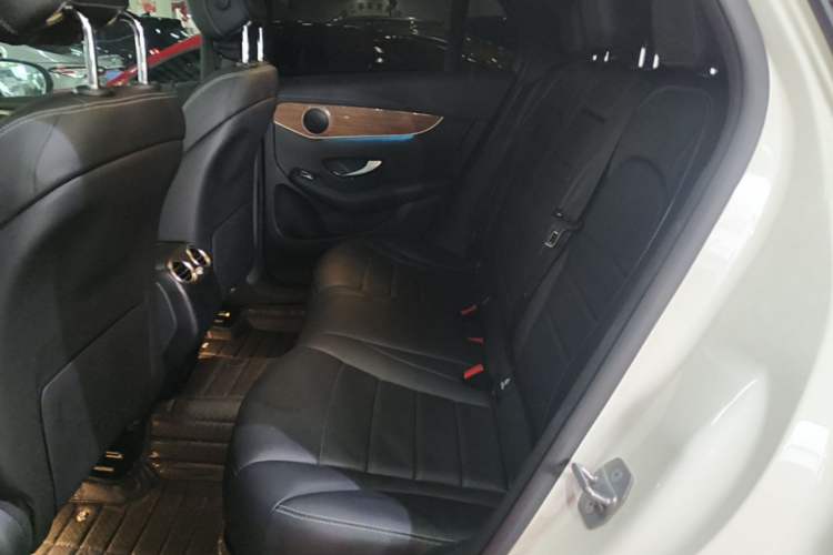 Used Mercedes-Benz GLC Coupe 2019 Facelift GLC 260 4MATIC Coupe SUV Left Rear Seat