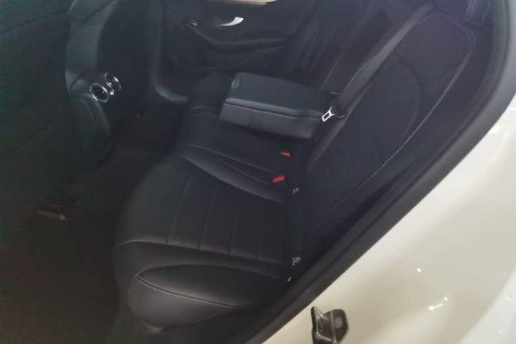 Used Mercedes-Benz GLC Coupe 2019 GLC 200 4MATIC Coupe SUV Left Rear Seat
