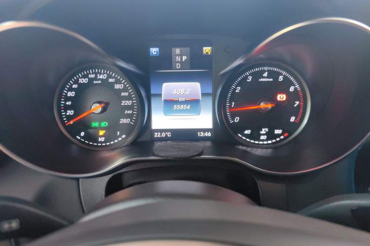 Used Mercedes-Benz GLC Coupe 2019 Facelift GLC 200 4MATIC Coupe SUV Odometer Close Up