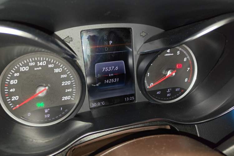 Used Mercedes-Benz GLC Coupe 2019 GLC 260 4MATIC Coupe SUV Odometer Close Up