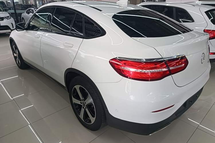 Used Mercedes-Benz GLC Coupe 2019 Facelift GLC 200 4MATIC Coupe SUV Rear Left 45 Deg