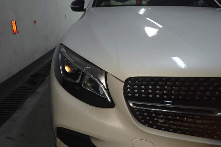 Used Mercedes-Benz GLC Coupe 2019 Facelift GLC 260 4MATIC Coupe SUV Right Front Headlight