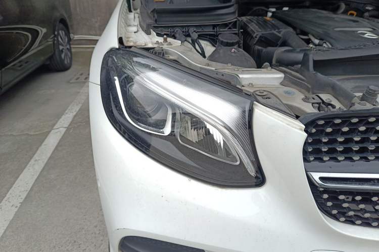 Used Mercedes-Benz GLC Coupe 2019 Facelift GLC 200 4MATIC Coupe SUV Right Front Headlight