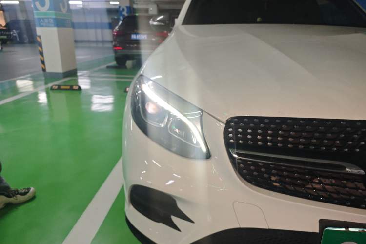 Used Mercedes-Benz GLC Coupe 2019 GLC 200 4MATIC Coupe SUV Right Front Headlight