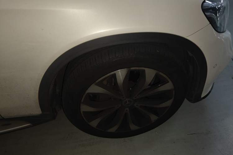 Used Mercedes-Benz GLC Coupe 2019 Facelift GLC 260 4MATIC Coupe SUV Right Front Wheel Hub