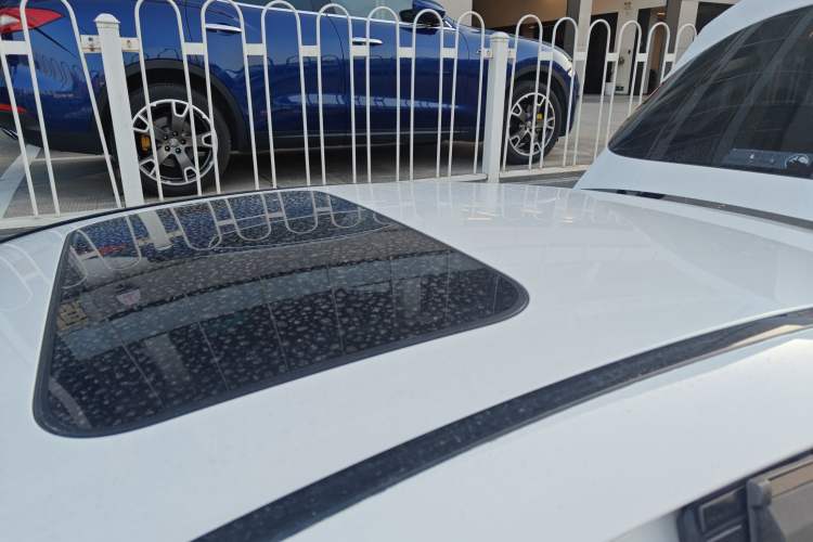 Used Mercedes-Benz GLC Coupe 2019 Facelift GLC 260 4MATIC Coupe SUV Roof