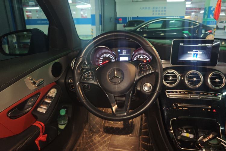 Used Mercedes-Benz GLC Coupe 2019 GLC 200 4MATIC Coupe SUV Steering Wheel