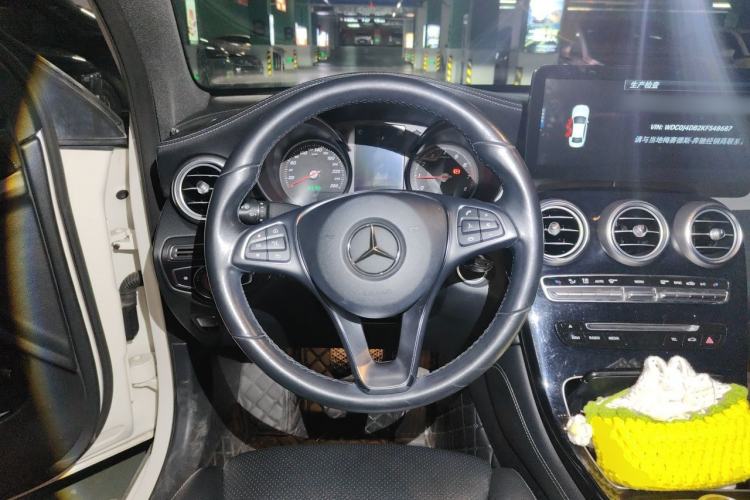 Used Mercedes-Benz GLC Coupe 2019 GLC 200 4MATIC Coupe SUV Steering Wheel
