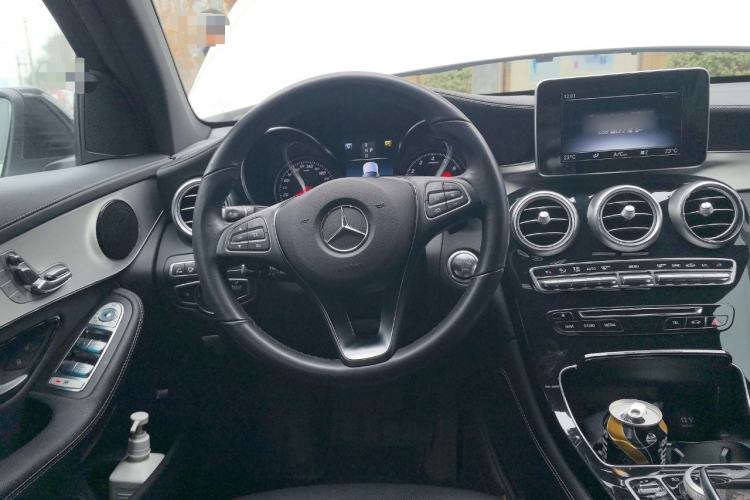 Used Mercedes-Benz GLC Coupe 2019 Facelift GLC 200 4MATIC Coupe SUV Steering Wheel