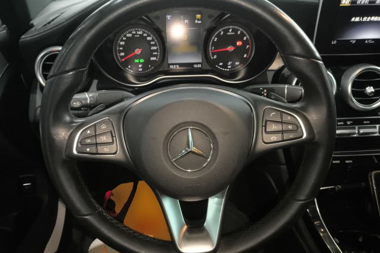 Used Mercedes-Benz GLC Coupe 2019 Facelift GLC 200 4MATIC Coupe SUV Steering Wheel