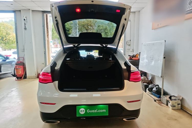 Used Mercedes-Benz GLC Coupe 2019 Facelift GLC 200 4MATIC Coupe SUV Trunk