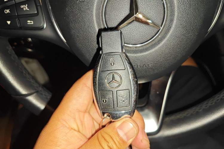 Used Mercedes-Benz GLC Coupe 2019 Facelift GLC 200 4MATIC Coupe SUV Vehicle Key