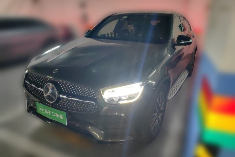 Used Mercedes-Benz GLC Coupe 2020 GLC 300 4MATIC Coupe SUV Guazi used car, China used car export, Used car for sale, Used cars, Cheapest cars for sale
