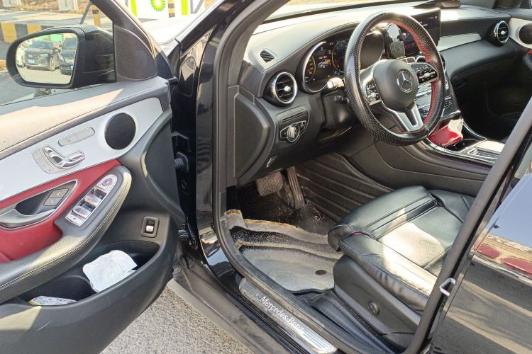 Used Mercedes-Benz GLC Coupe 2020 GLC 260 4MATIC Coupe SUV Driver Seat
