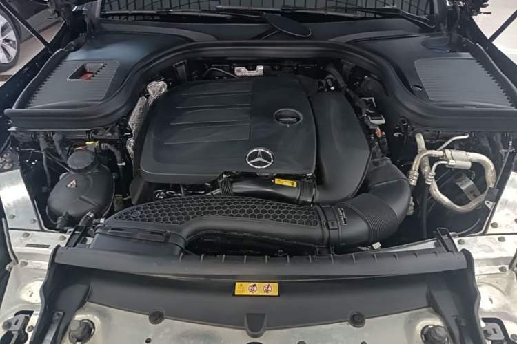 Used Mercedes-Benz GLC Coupe 2020 GLC 260 4MATIC Coupe SUV Engine Bay