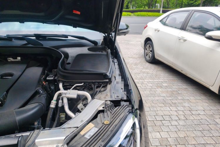 Used Mercedes-Benz GLC Coupe 2020 GLC 300 4MATIC Coupe SUV Engine Bay Left