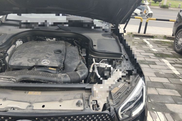 Used Mercedes-Benz GLC Coupe 2020 GLC 300 4MATIC Coupe SUV Engine Bay Left