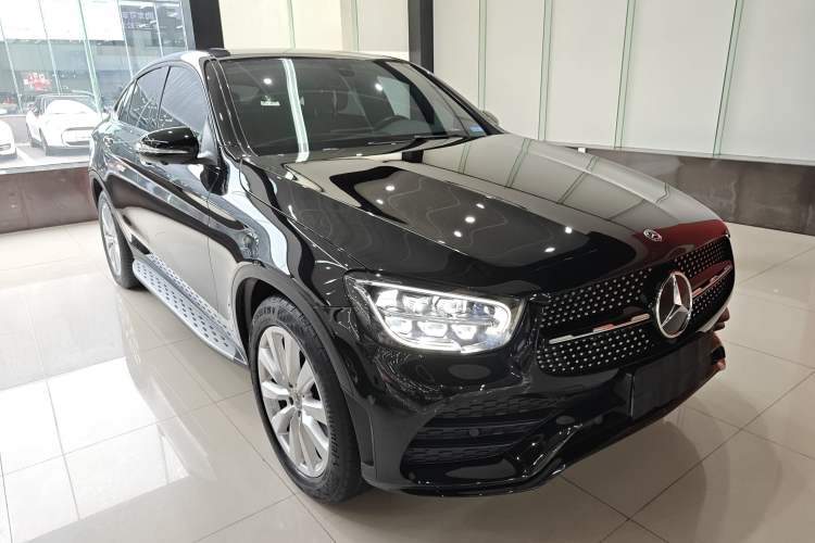 Used Mercedes-Benz GLC Coupe 2020 GLC 260 4MATIC Coupe SUV Exterior 1