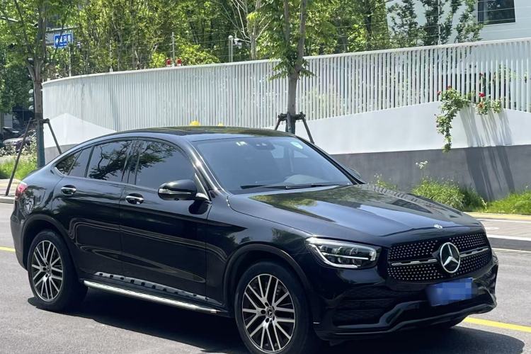 Used Mercedes-Benz GLC Coupe 2020 GLC 300 4MATIC Coupe SUV Exterior 6