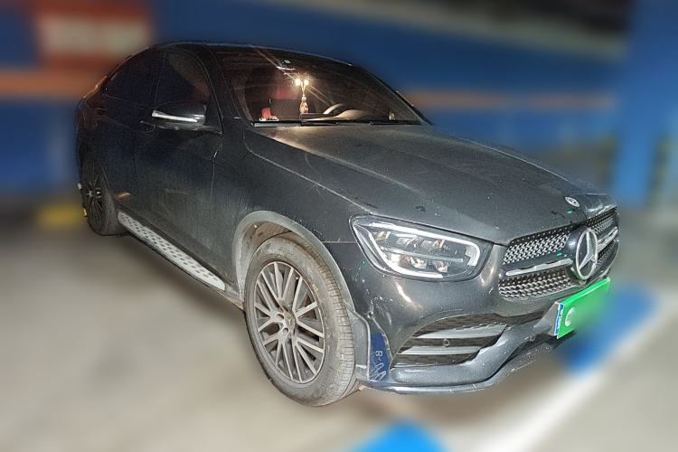 Used Mercedes-Benz GLC Coupe 2020 GLC 300 4MATIC Coupe SUV Front Right 45 Deg