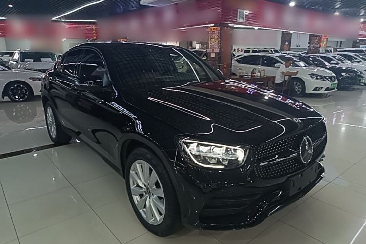 Used Mercedes-Benz GLC Coupe 2020 GLC 260 4MATIC Coupe SUV Front Right 45 Deg