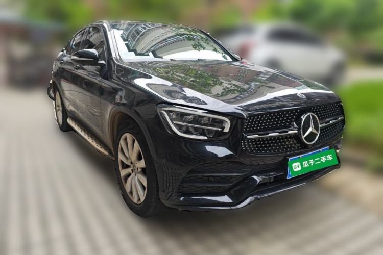 Used Mercedes-Benz GLC Coupe 2020 GLC 260 4MATIC Coupe SUV Front Right 45 Deg