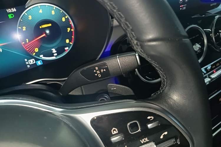 Used Mercedes-Benz GLC Coupe 2020 GLC 260 4MATIC Coupe SUV Gear Lever