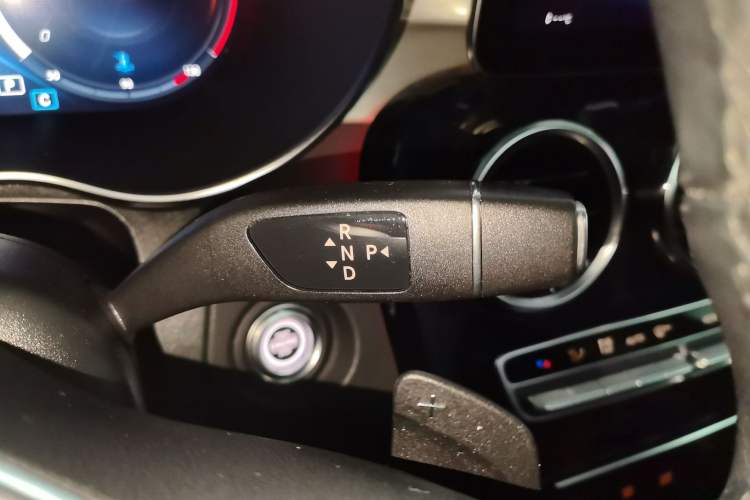Used Mercedes-Benz GLC Coupe 2020 GLC 260 4MATIC Coupe SUV Gear Lever