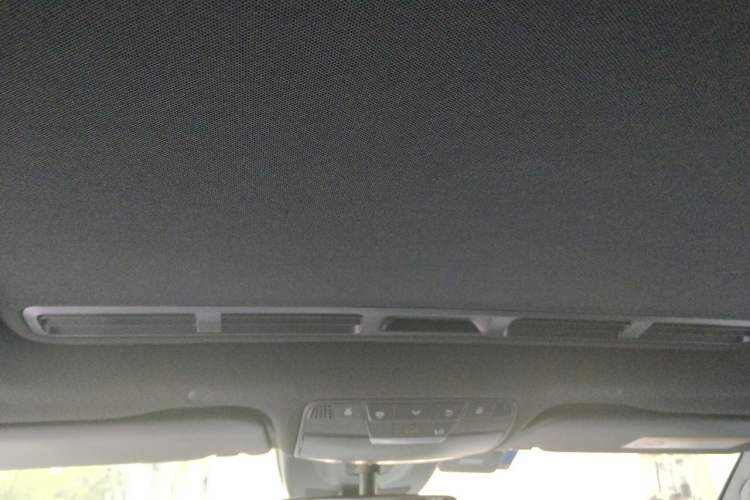 Used Mercedes-Benz GLC Coupe 2020 GLC 300 4MATIC Coupe SUV Headliner