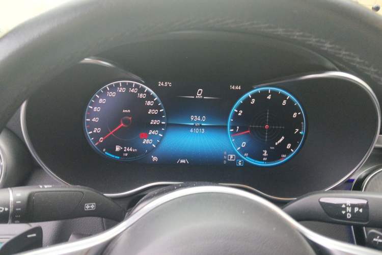 Used Mercedes-Benz GLC Coupe 2020 GLC 300 4MATIC Coupe SUV Instrument Cluster