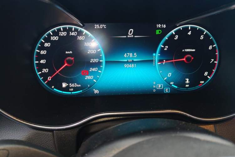Used Mercedes-Benz GLC Coupe 2020 GLC 260 4MATIC Coupe SUV Instrument Cluster