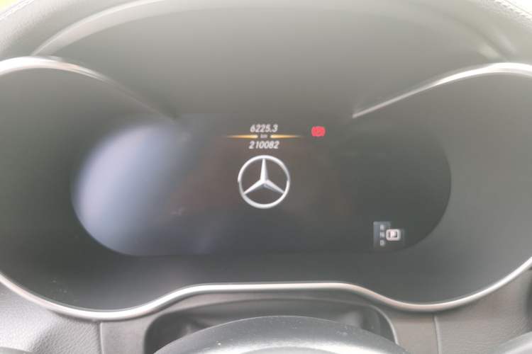 Used Mercedes-Benz GLC Coupe 2020 GLC 260 4MATIC Coupe SUV Instrument Cluster