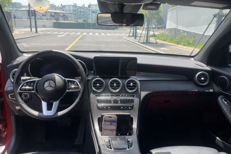 Used Mercedes-Benz GLC Coupe 2020 GLC 300 4MATIC Coupe SUV Interior 1