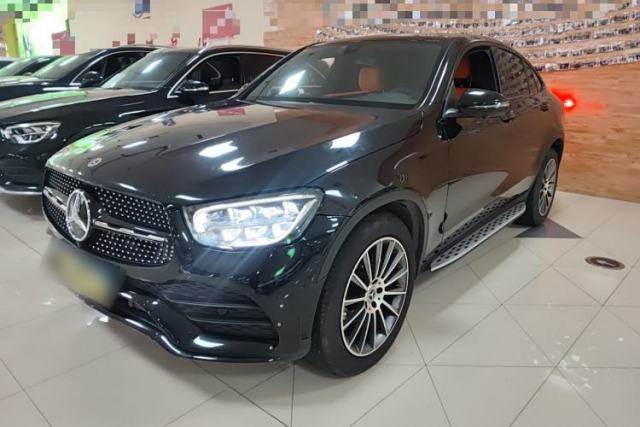 Mercedes-Benz GLC Coupe 2020 GLC 260 4MATIC Coupe SUV مستعملة