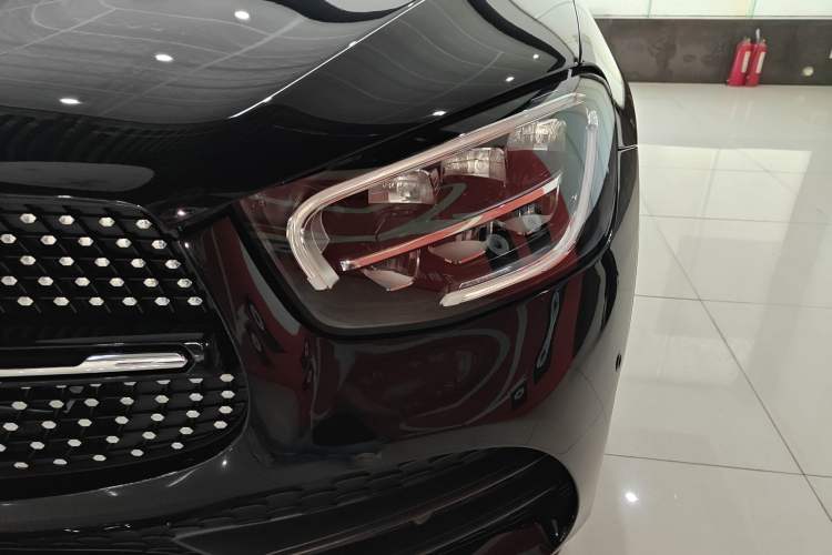Used Mercedes-Benz GLC Coupe 2020 GLC 260 4MATIC Coupe SUV Left Front Headlight