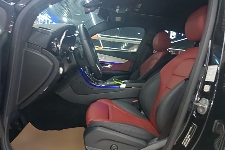 Used Mercedes-Benz GLC Coupe 2020 GLC 260 4MATIC Coupe SUV Left Front Seat