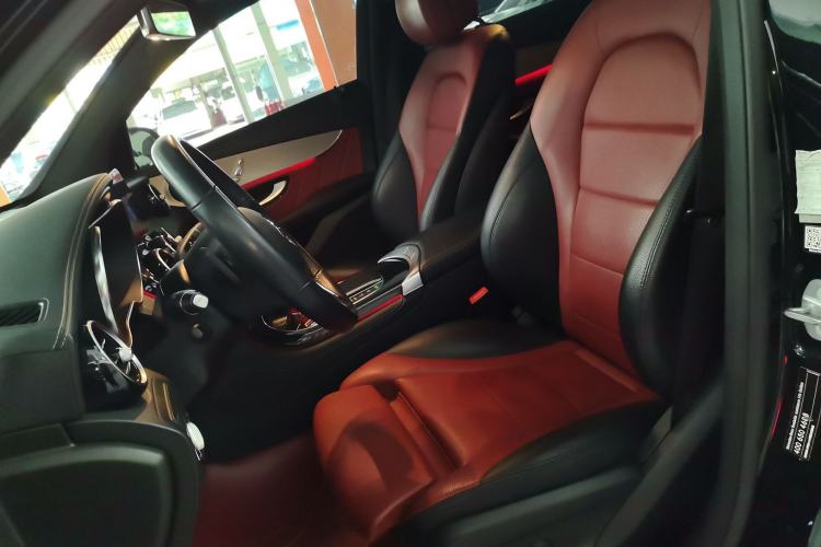 Used Mercedes-Benz GLC Coupe 2020 GLC 260 4MATIC Coupe SUV Left Front Seat