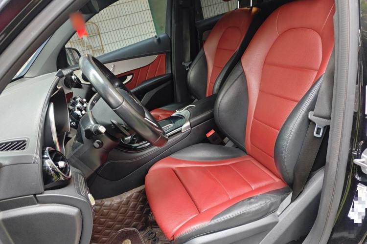 Used Mercedes-Benz GLC Coupe 2020 GLC 260 4MATIC Coupe SUV Left Front Seat