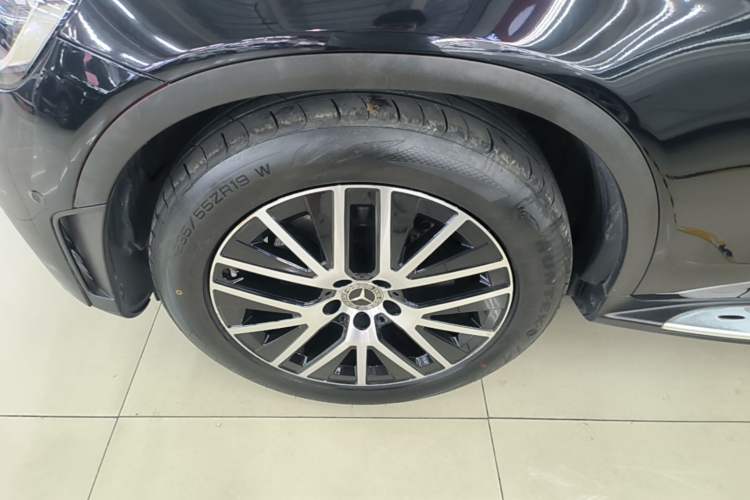 Used Mercedes-Benz GLC Coupe 2020 GLC 300 4MATIC Coupe SUV Left Front Wheel Hub