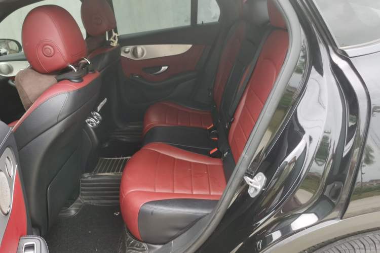 Used Mercedes-Benz GLC Coupe 2020 GLC 260 4MATIC Coupe SUV Left Rear Seat