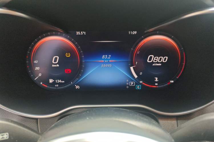 Used Mercedes-Benz GLC Coupe 2020 GLC 260 4MATIC Coupe SUV Odometer Close Up