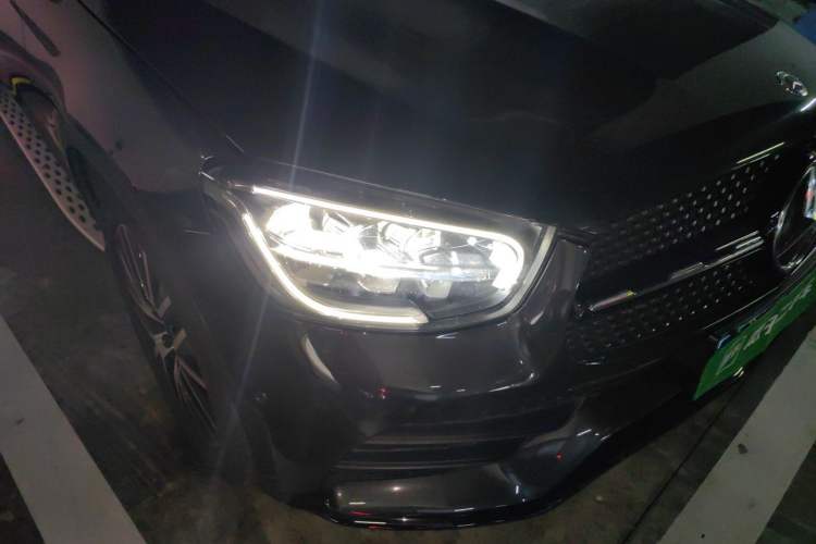 Used Mercedes-Benz GLC Coupe 2020 GLC 300 4MATIC Coupe SUV Right Front Headlight
