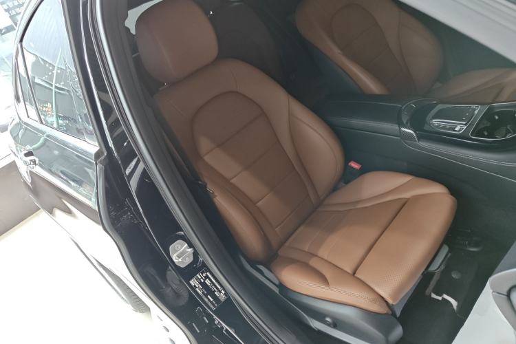 Used Mercedes-Benz GLC Coupe 2020 GLC 260 4MATIC Coupe SUV Right Front Seat