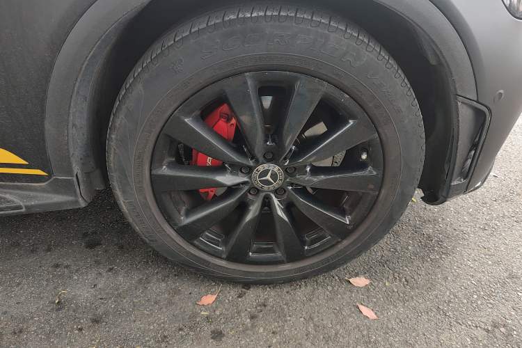 Used Mercedes-Benz GLC Coupe 2020 GLC 260 4MATIC Coupe SUV Right Front Wheel Hub