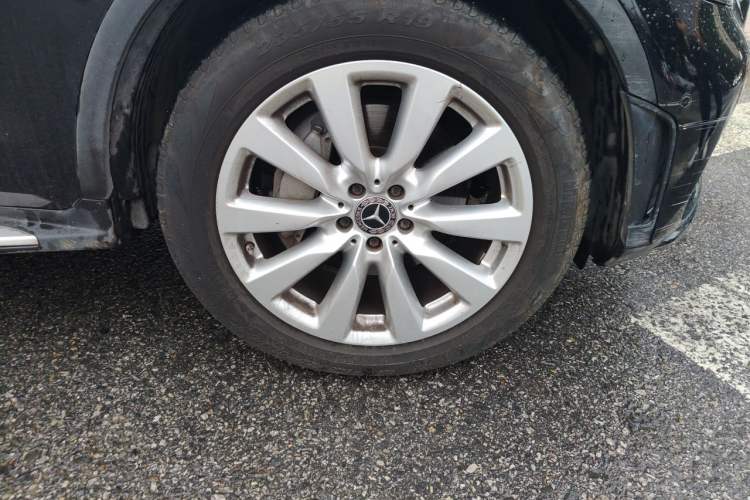 Used Mercedes-Benz GLC Coupe 2020 GLC 260 4MATIC Coupe SUV Right Front Wheel Hub