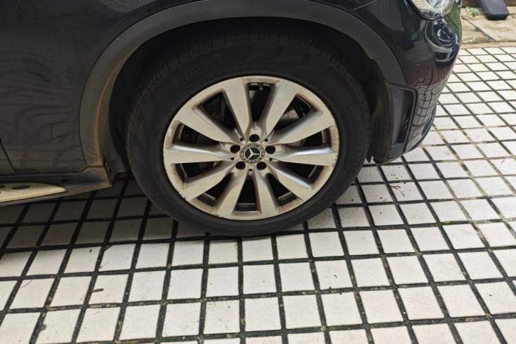 Used Mercedes-Benz GLC Coupe 2020 GLC 260 4MATIC Coupe SUV Right Front Wheel Hub
